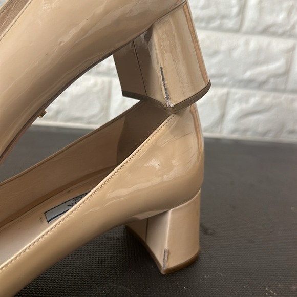 Prada beige block shoes Size 39 - Picture 7 of 8
